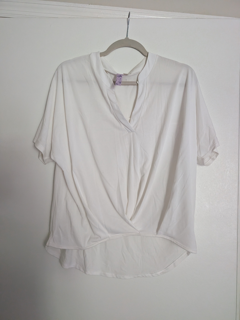 Alya White Draped Front V-Neck Short Sleeve Blouse